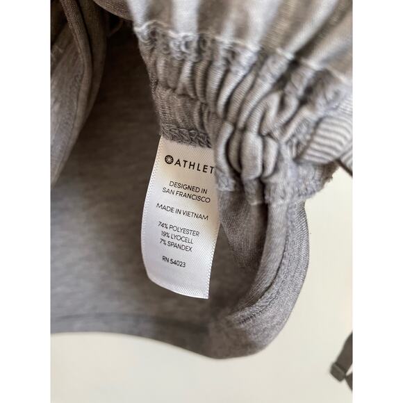 Athleta gray long sleeve top ruched solid neutral lightweight stretchy Size S - Picture 7 of 8